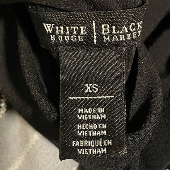 White House Black Market black sleeveless dressy top - Picture 5 of 7